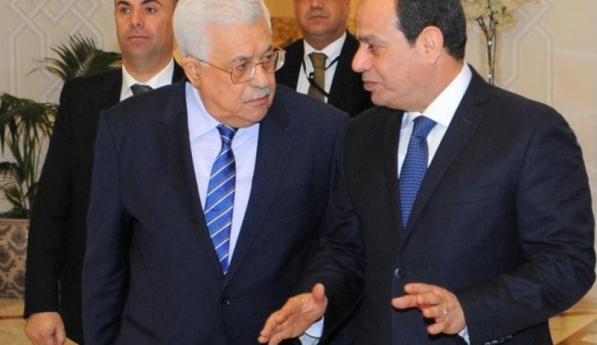 محمود عباس يصل القاهرة للقاء السيسي