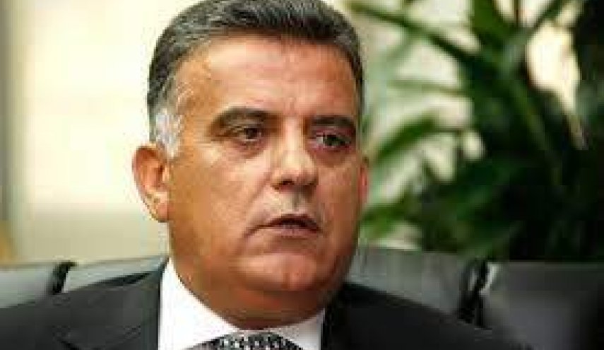 مسؤول لبناني: الأجواء الخارجية لا توحي بحكومة قريبة
