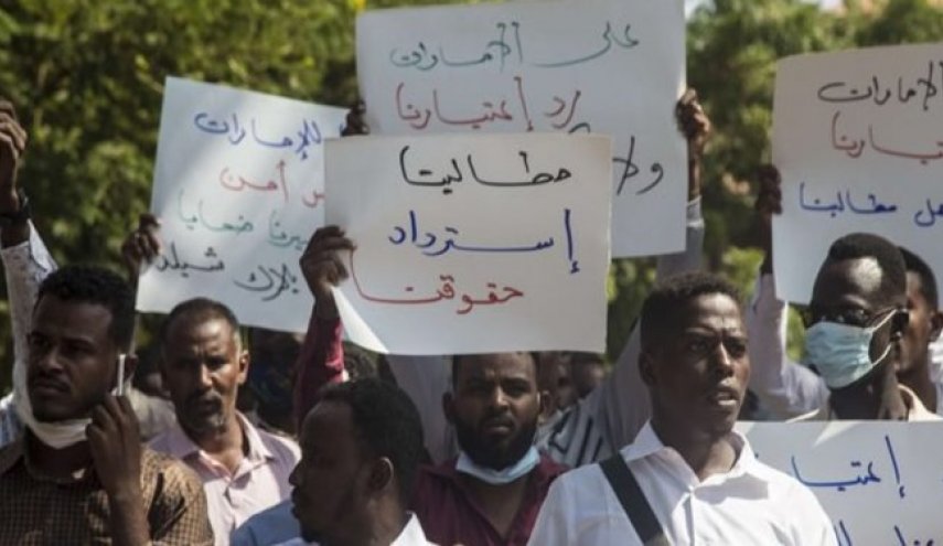 سودانی‌ها از ولی‌عهد ابوظبی به دیوان کیفری بین‌المللی شکایت می‌کنند

