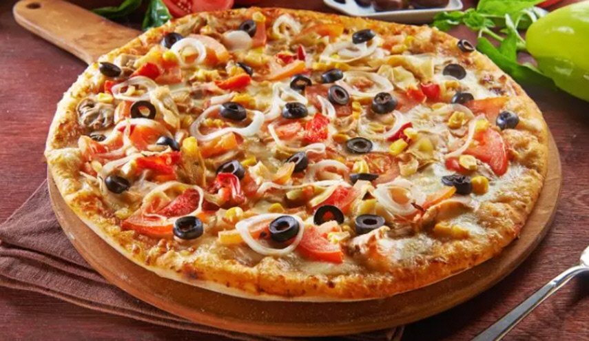 كيف تتناول البيتزا دون التعرض لزيادة الوزن؟