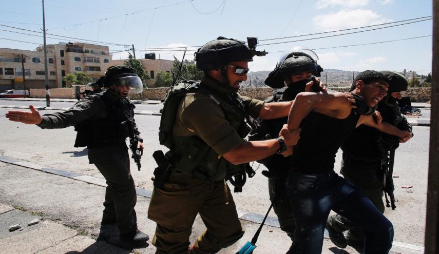 قوات الاحتلال تشن حملة اعتقالات واسعة في الضفة والقدس