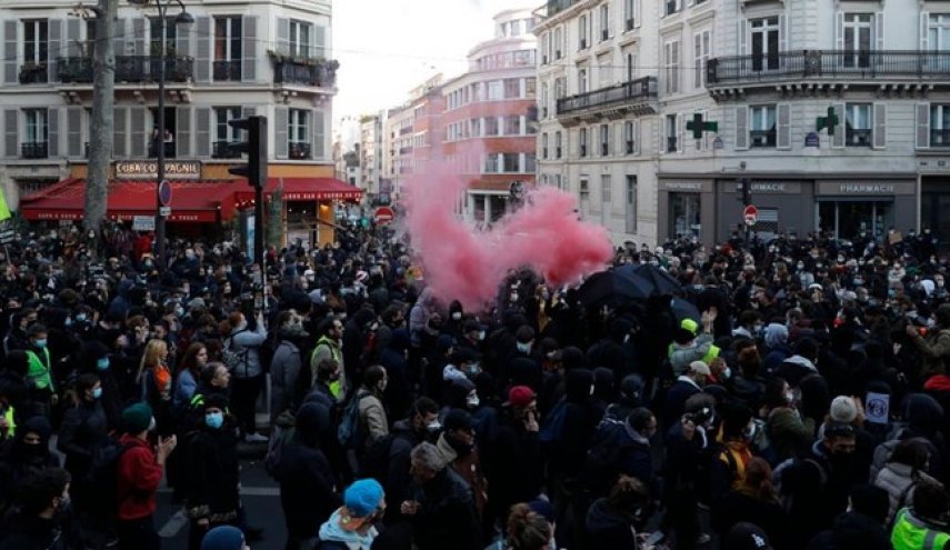 درگیری میان پلیس فرانسه و معترضان
