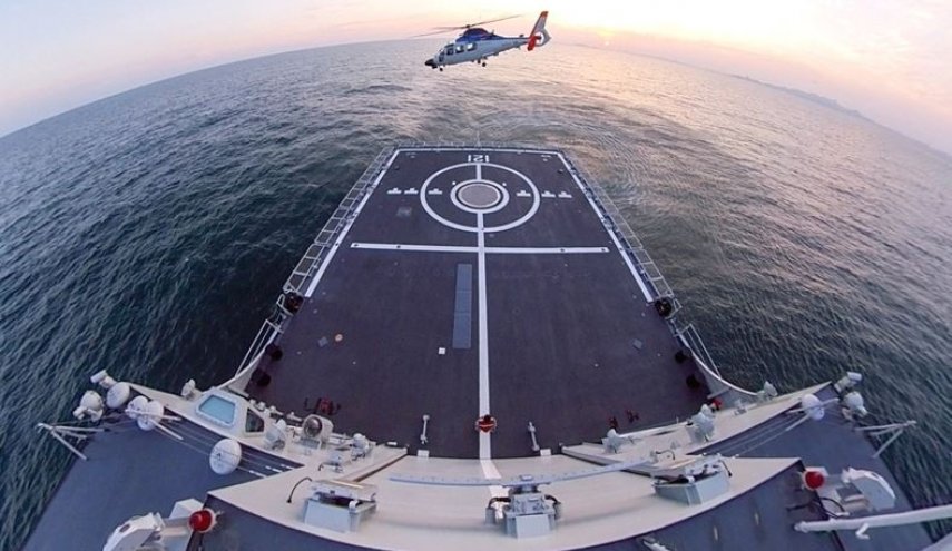 تزامنا مع عبور سفن حربية أمريكية، بكين تجري مناورات في بحر الصين