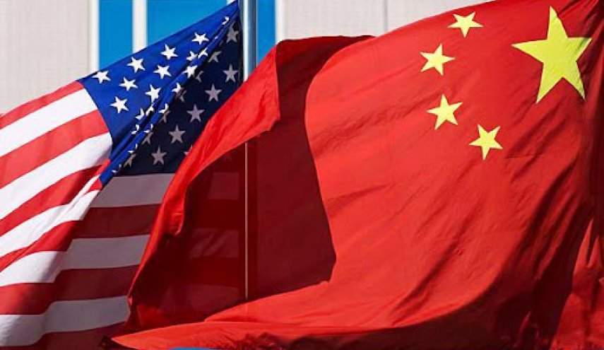 واشنطن بصدد إدراج عشرات الشركات الصينية على القائمة السوداء