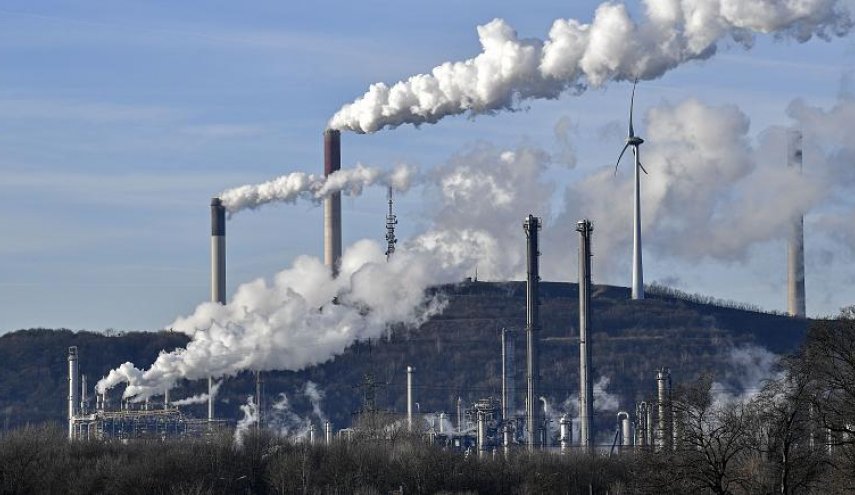 اتفاق أوروبي على خفض الانبعاثات المسببة للاحتباس الحراري
