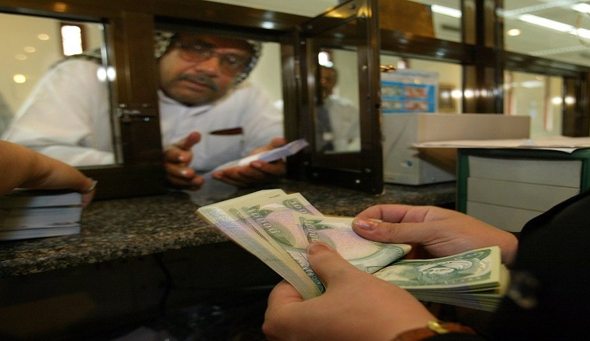 المالية النيابية العراقية تكشف مصير رواتب الموظفين