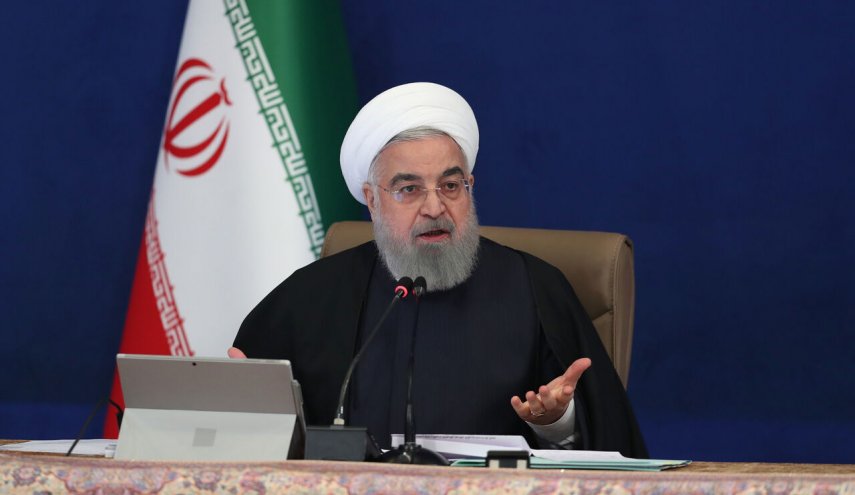 روحاني : النمو الاقتصادي للبلاد كان ايجابيا في النصف الأول من العام