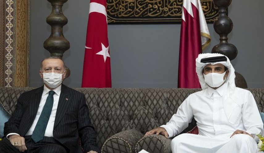 منابع مطلع: قطر بر سر پایگاه ترکیه با هیچ کشور عربی معامله نمی‌کند