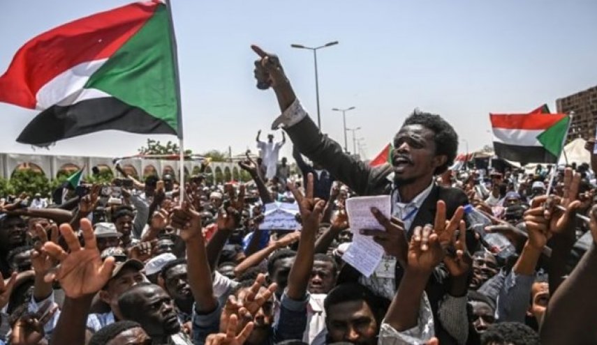 تظاهرات ضد دولتی در سودان در سالگرد انقلاب 19 دسامبر
