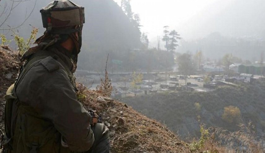 باكستان تتهم الهند بإطلاق النار على مسؤولين أمميين بكشمير
