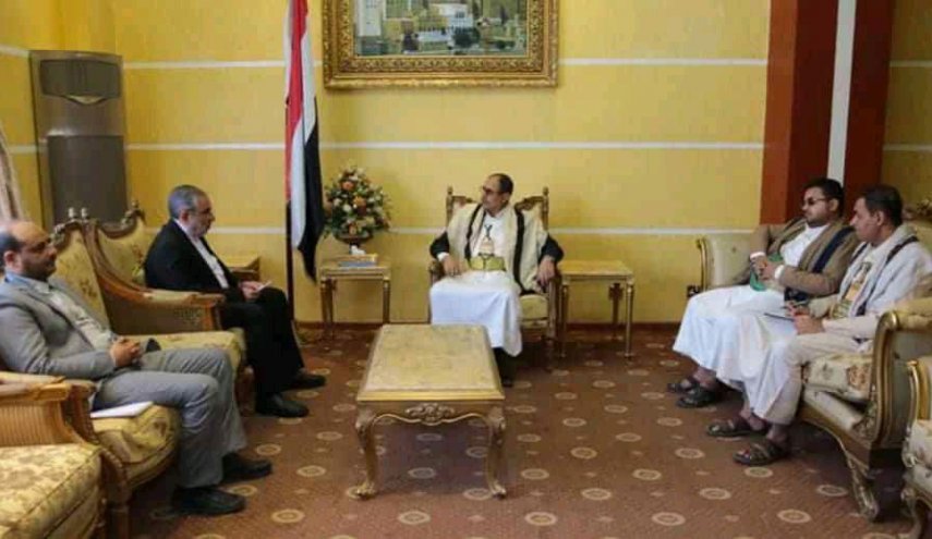 دیدار وزیر اطلاع رسانی یمن با سفیر ایران در این کشور