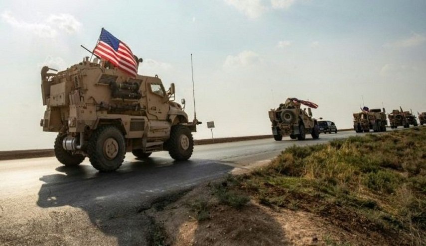 القوات الامريكية تواصل سرقة النفط السوري.. اليكم التفاصيل