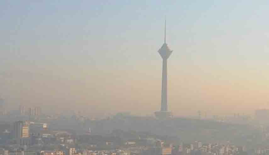 وضعیت آلودگی هوای تهران قرمز شد/ آلوده ترین مناطق تهران/ ۱۵ روز هوای پاک از ابتدای امسال تاکنون