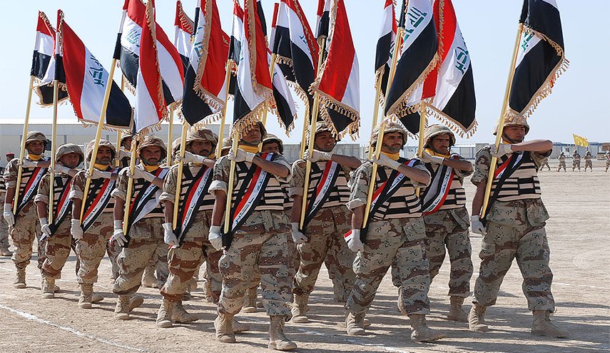 وزير دفاع العراق يأمر بترقية نحو 100 ألف منتسب للجيش