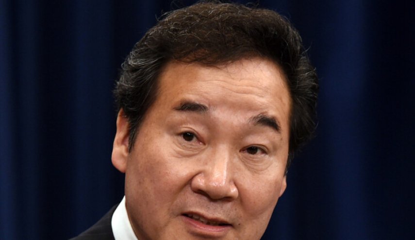 زعيم الحزب الحاكم لكوريا الجنوبية يطالب العفو للرئيسين السابقين المسجونين