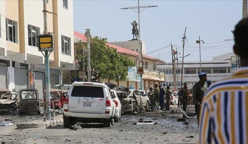 2 کشته و بیش از 10 مجروح در انفجاری انتحاری در سومالی