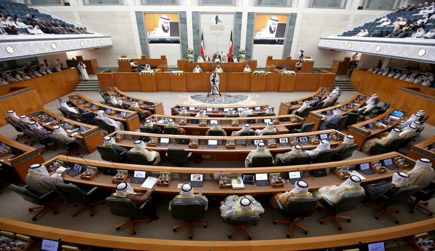 البرلمان الكويتي يستعد للتحقيق في ملف غسل الأموال
