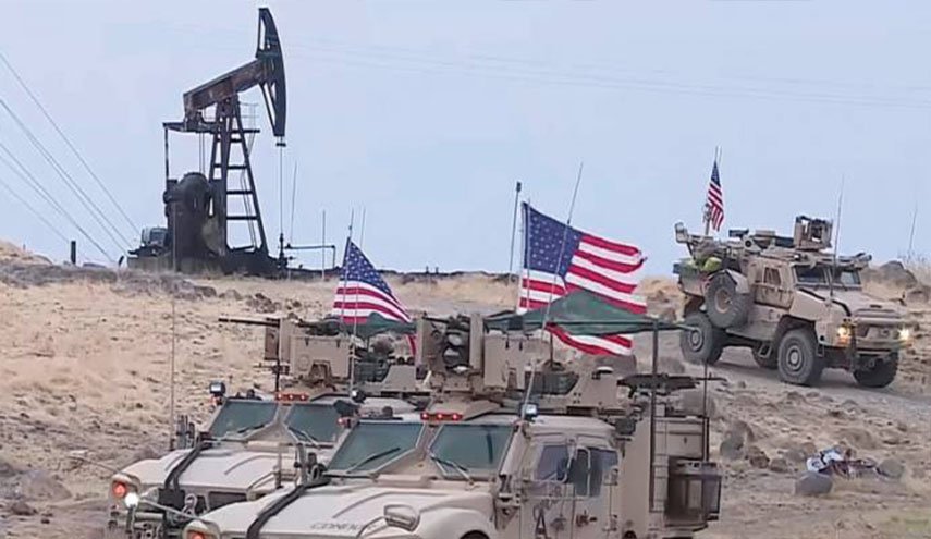 خبير سوري: تشديد العقوبات الأمريكية هدفه نهب كامل النفط السوري