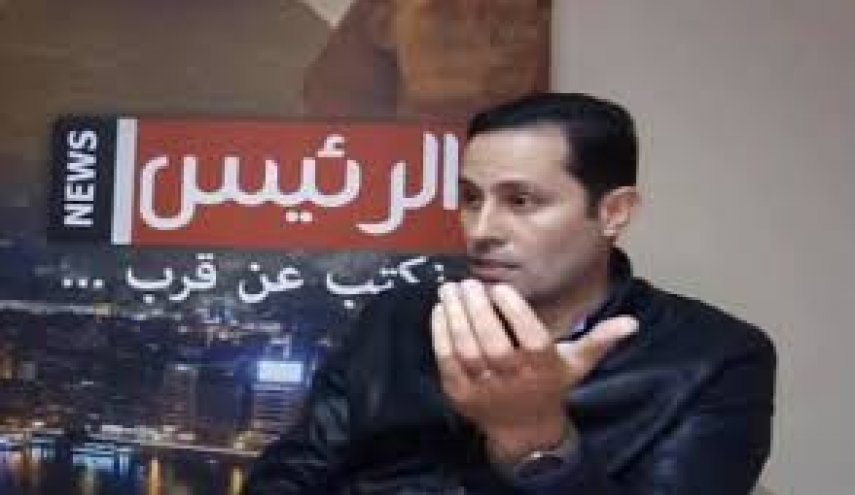 سياسي مصري يثير جدلا بطرح نفسه بديلا للحكومة المصرية