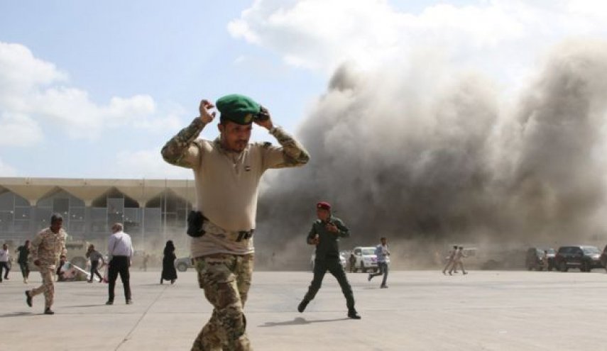 اتهام‌زنی مجدد دولت مستعفی یمن به انصارالله در ارتباط با انفجارهای عدن