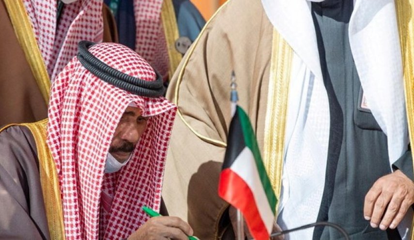امیر کویت استعفای دولت را پذیرفت
