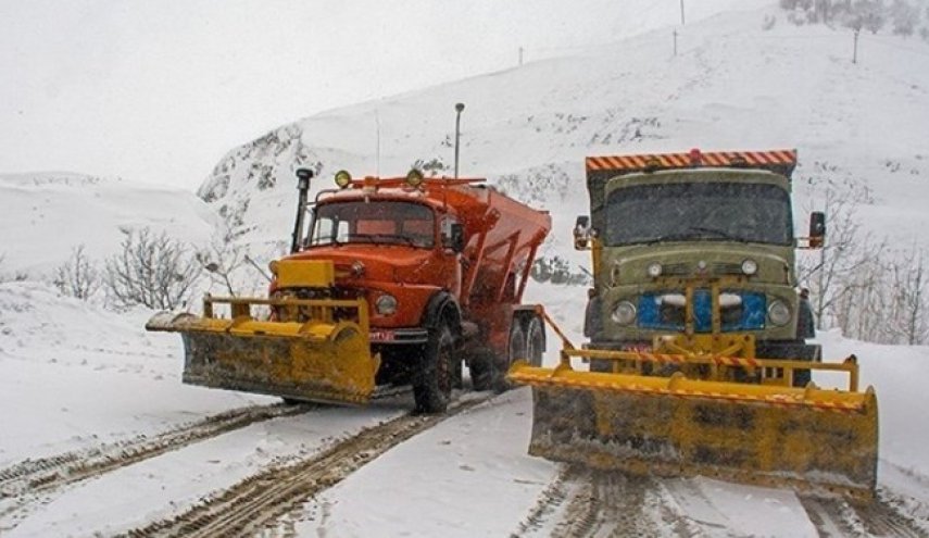 برف و باران در جاده‌های 15 استان/13 جاده مسدود است