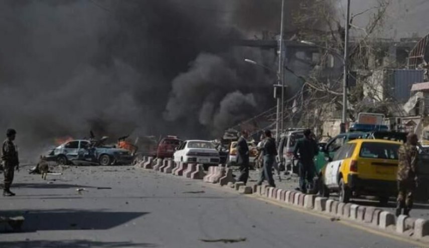 انفجار انتحاری در مرکز بغداد/ 32 شهید و 110 زخمی
