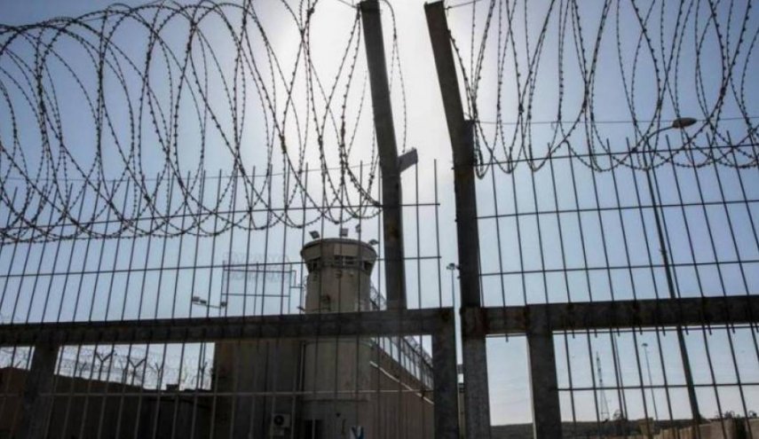 ارتفاع عدد الأسرى المصابين بكورونا في سجون الاحتلال الى 295 أسيرا