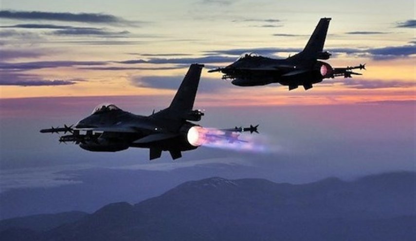 عملیات جنگنده‌های ترکیه در شمال عراق/ کشته شدن ۳ عنصر پ ک ک
