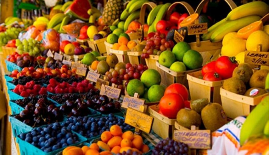 الإمارات تحذر مواطنيها بشأن شراء الخضراوات والفواكه