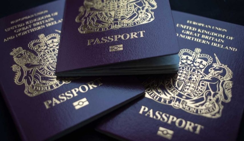 بريطانيا تعرض تأشيرة طويلة الأمد لمواطني هونغ كونغ 