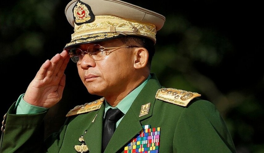 جيش ميانمار يسلم السلطة لجنرال متهم بـ'فظائع' ضد الروهينغا