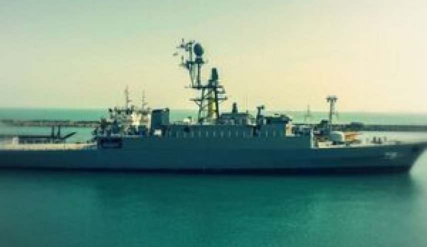  نهنگ دفاعی ایران وارد دریا می‌شود