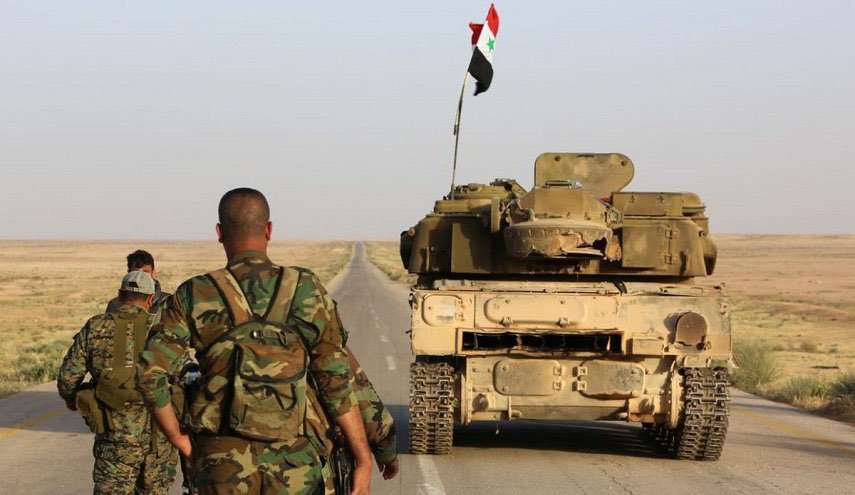 ممنوع قطع طريق 'دمشق ــ دير الزور'.. الجيش السوري يقظ تماما 
