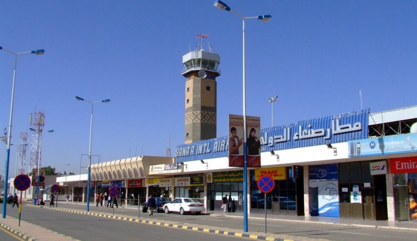 حظر التحالف رحلات الطيران تسبب في وفاة 80 ألف يمني