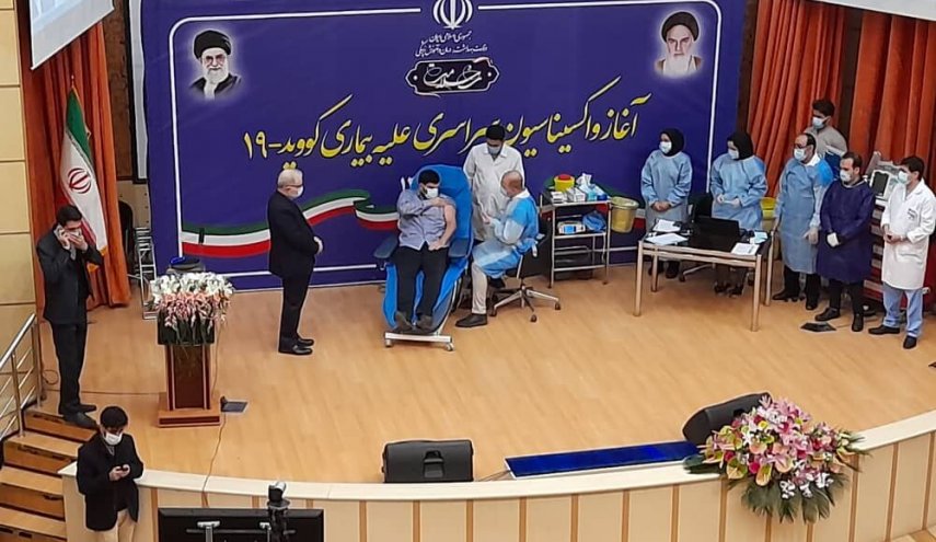 واکسیناسیون کرونا در ایران آغاز شد
