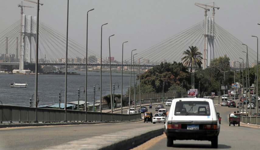 مصر.. البرلمان يقر قانونا جديدا وسط غضب كبير