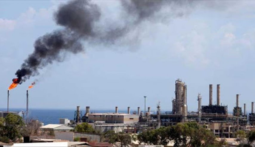 حرس المنشآت النفطية يعلن إنهاء حصار ميناء الحريقة بليبيا