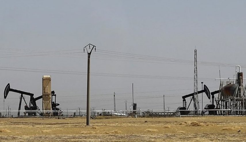 آمریکا در یک میدان بزرگ نفتی سوریه فرودگاه احداث می‌کند
