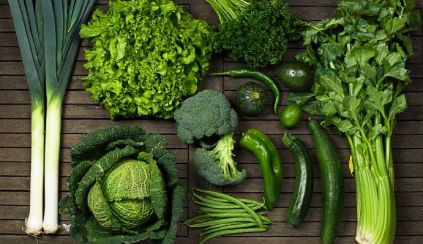 الخضراوات الورقية معززات طبيعية للدماغ..تعرف على فوائدها لجسمك