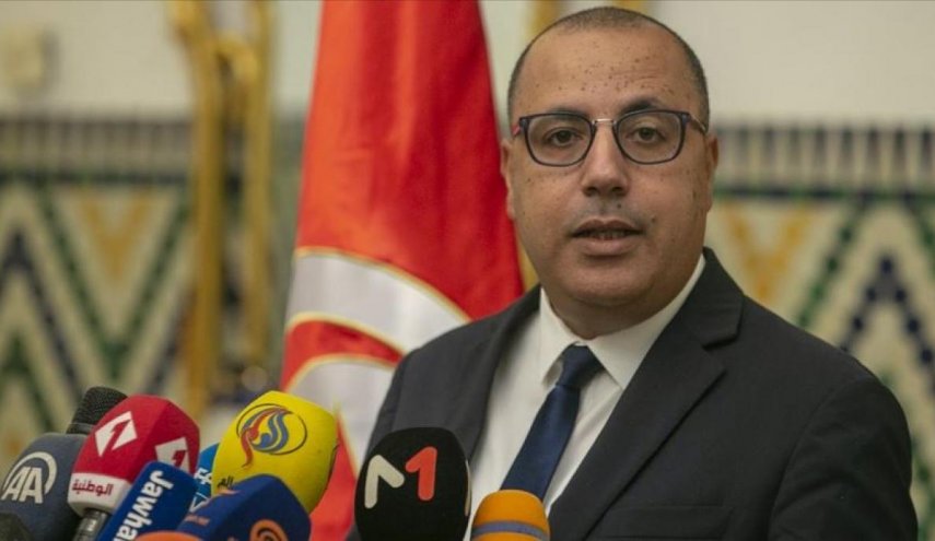 نخست‌وزیر تونس 5 وزیر کابینه را برکنار کرد

