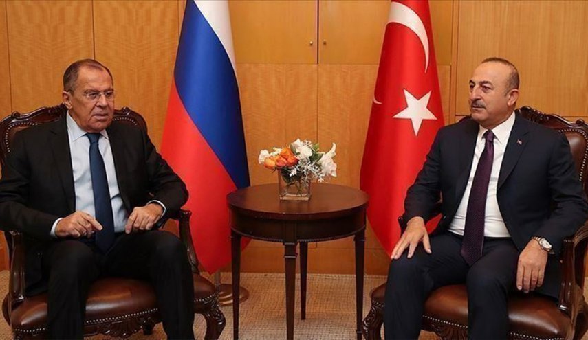 لافروف يبحث مع نظيره التركي الوضع في سوريا