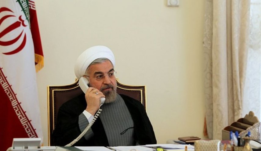 روحاني يهاتف محافظ كهكيلويه وبوير أحمد للاطلاع على الإجراءات المتخذة اثر الزلزال