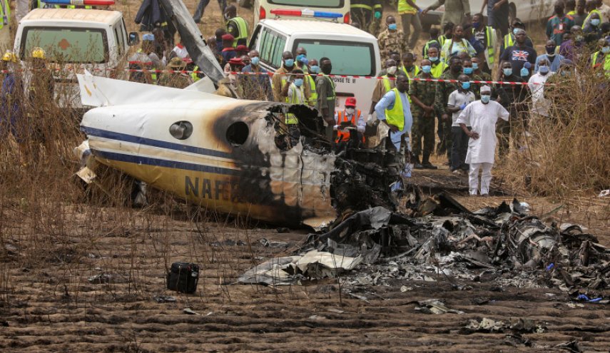 تحطم طائرة عسكرية نيجيرية لدى اقترابها من مطار أبوجا
