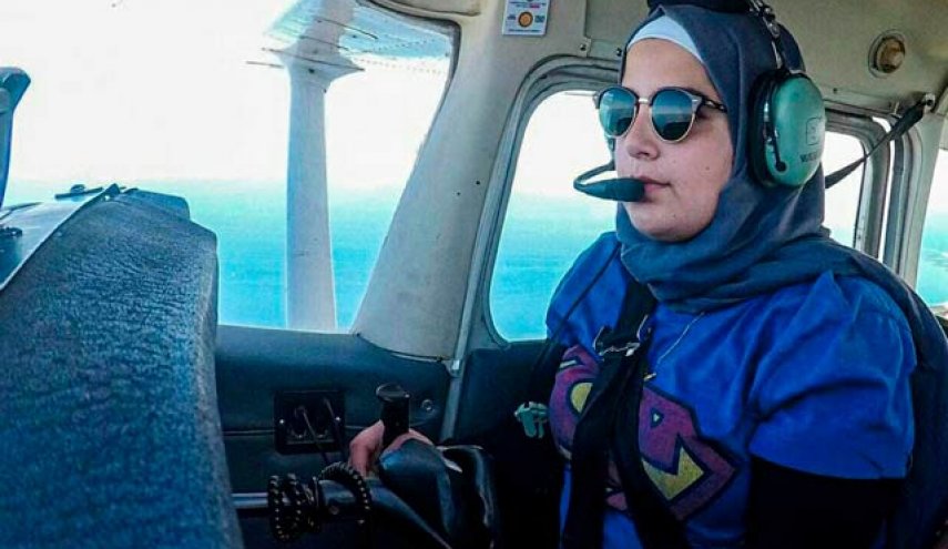 سورية تصبح أول كابتن طيار في كندا