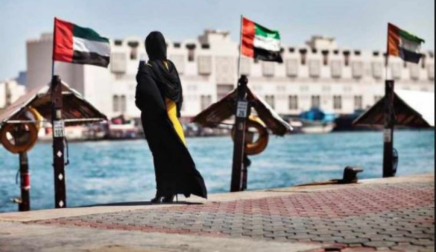 فورين بوليسي: سجل الإمارات في معاملة المرأة مروع ويكذّب آلتها الدعائية