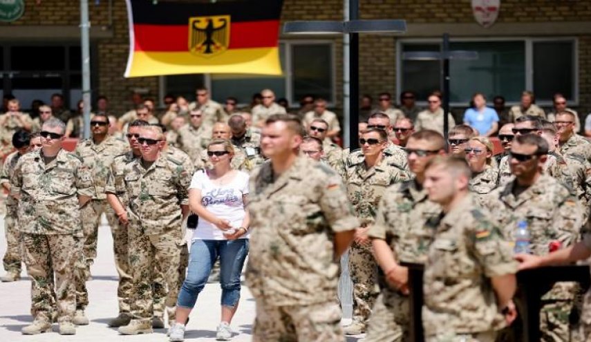 ألمانيا تمهد قواتها للبقاء في أفغانستان

