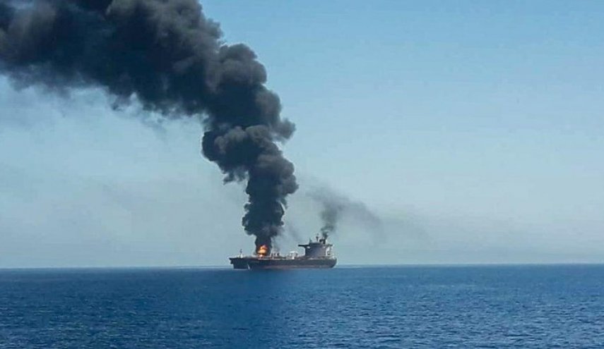 سفينة مملوكة لشركة إسرائيلية تتعرض لانفجار في بحر عُمان