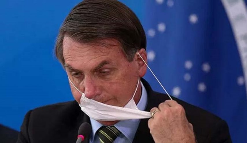 کرونا؛ رئیس جمهور برزیل خواستار عدم استفاده از ماسک شد