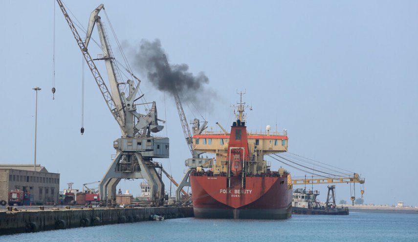 صنعاء: احتجاز السفن النفطية يهدد حياة آلاف المرضى